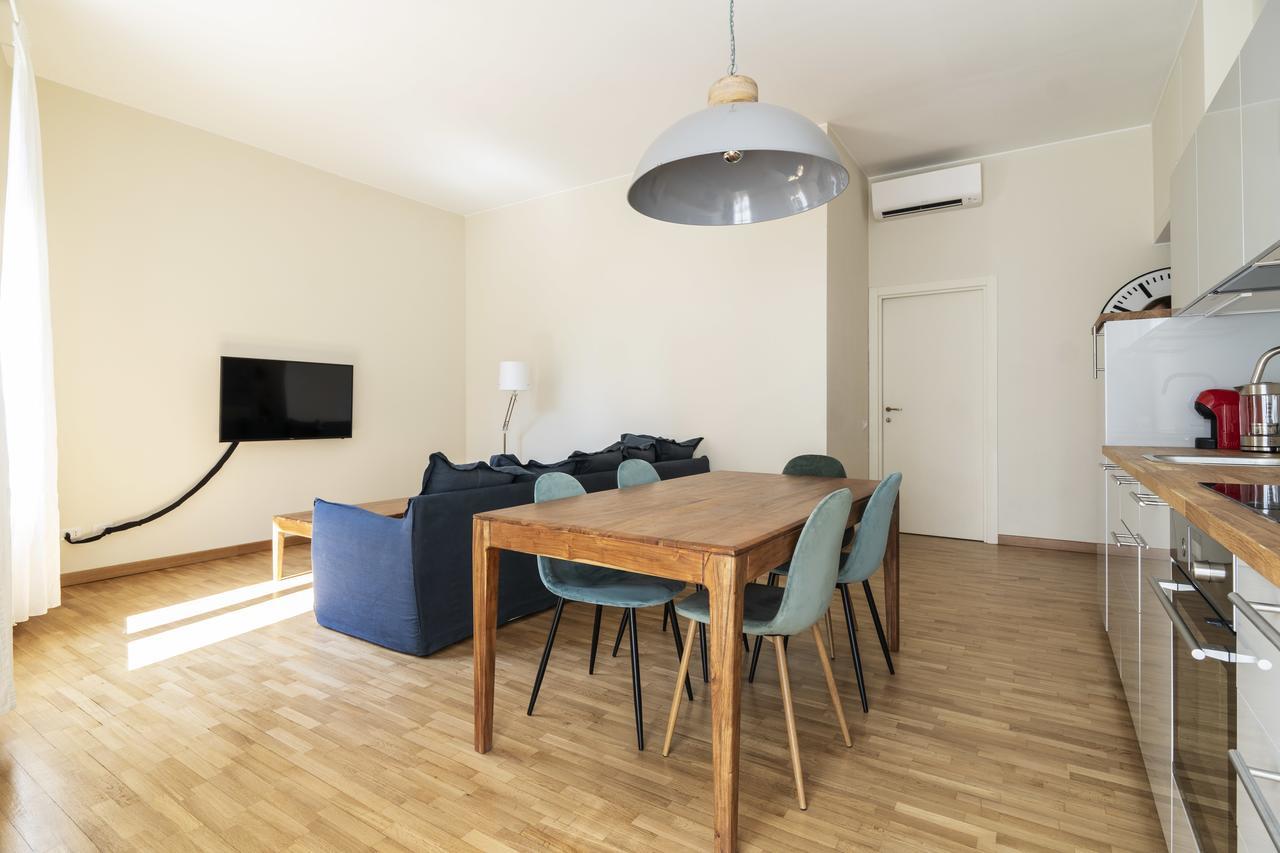 Residenza Cornaggia Apartment Milan Exterior photo